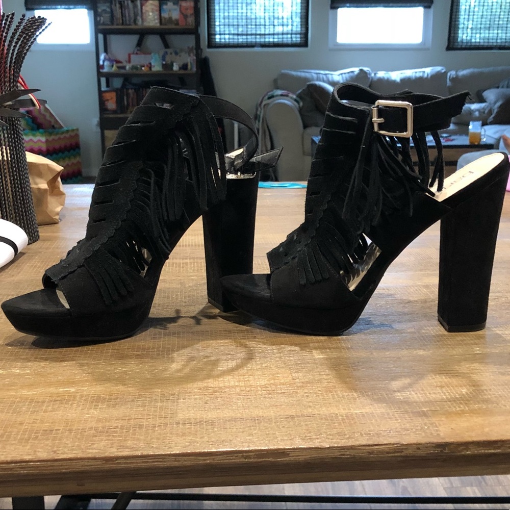 Fringed Black heels